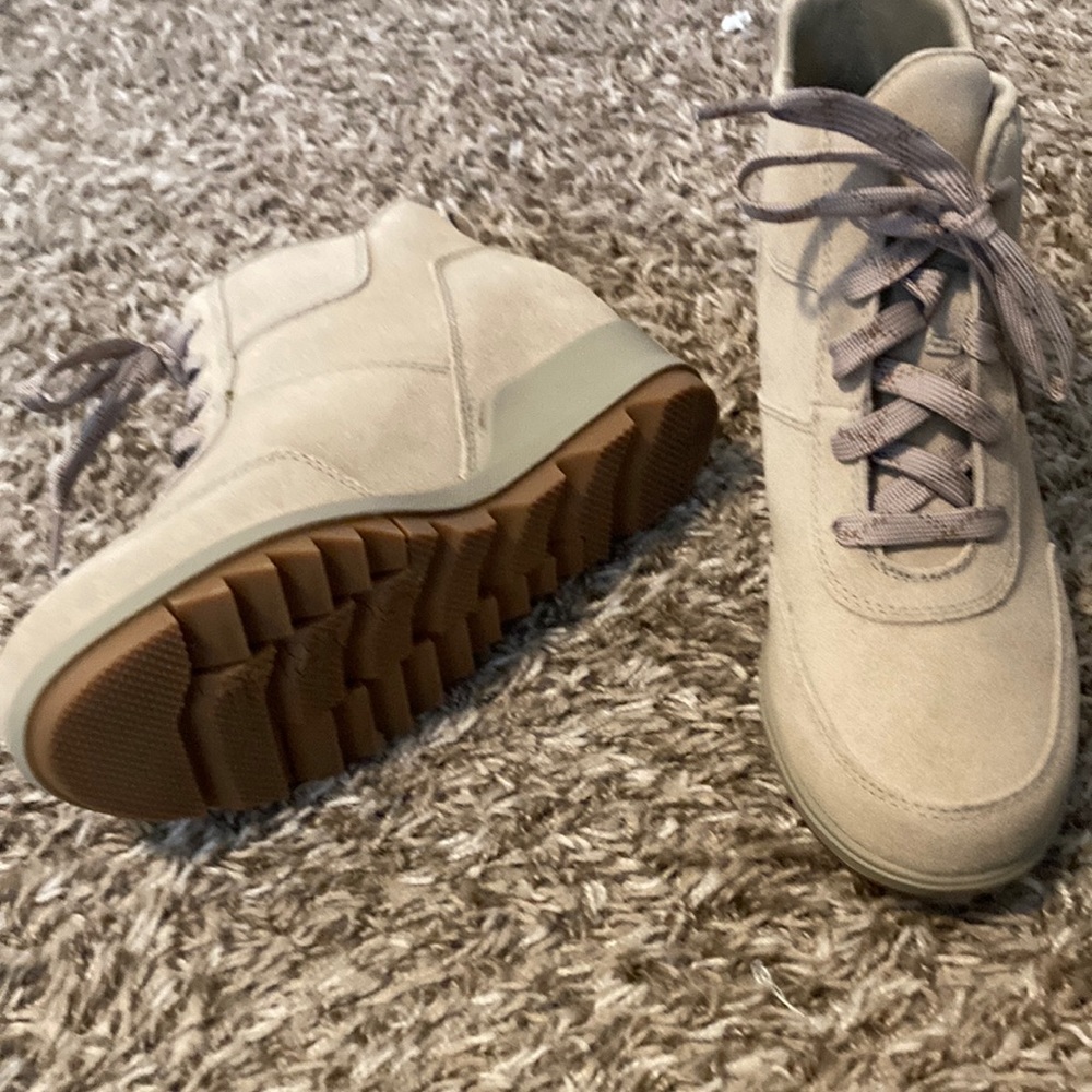 Sorel Wedge Sneakers/booties